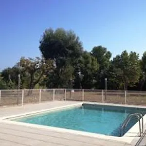 Hotel Comfort Suites Cannes, Mandelieu